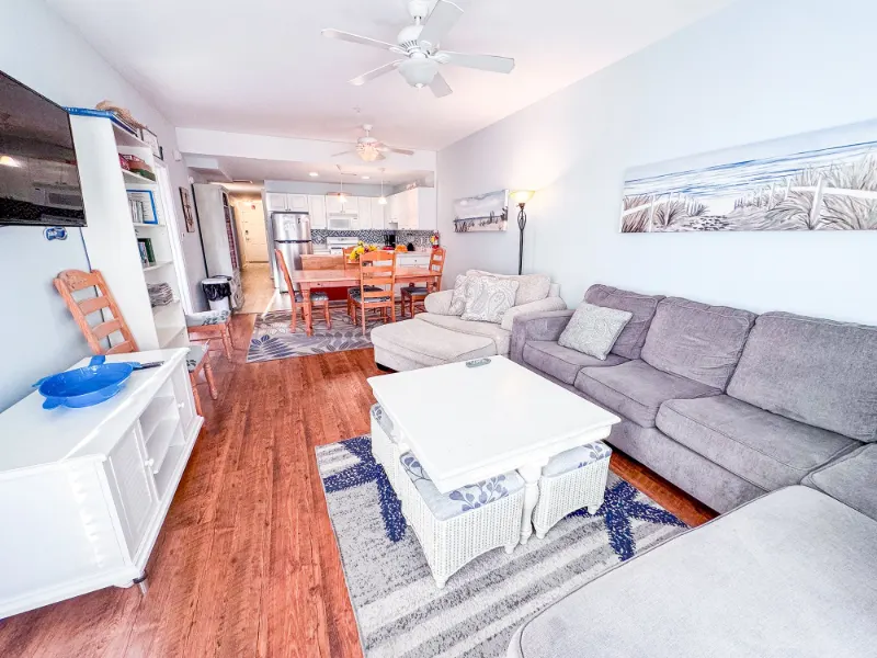 Antilles condo: Unit 4002 living room sectional