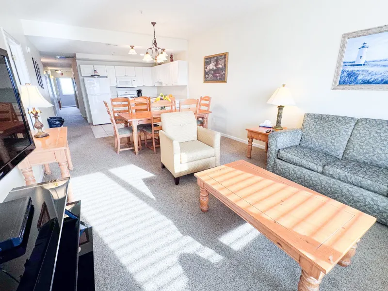 Antilles condo: Unit 5002 living room
