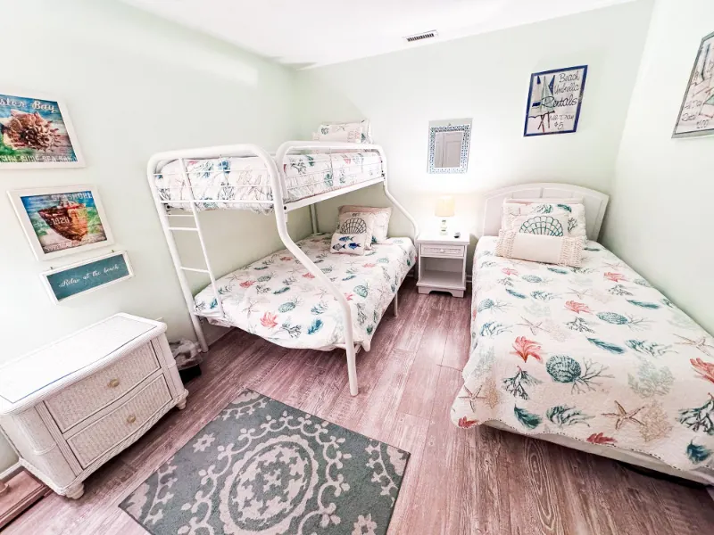 Colibri condo: Unit 4003 bunk bed bedroom