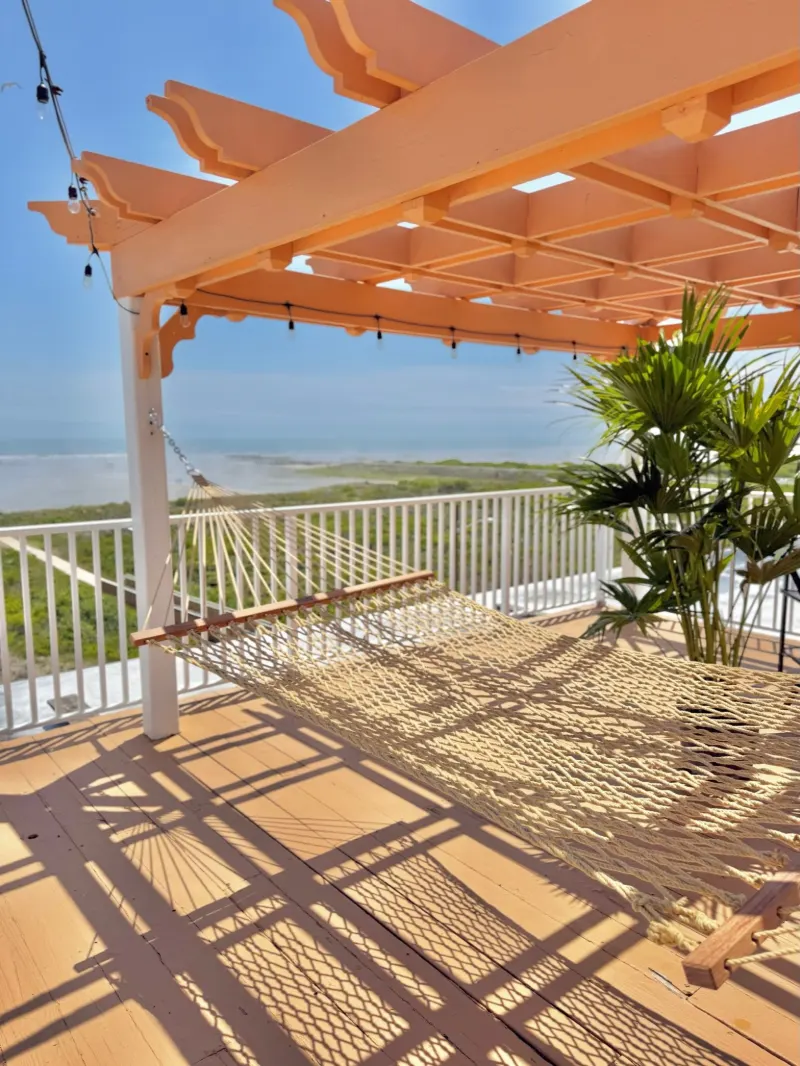 Rooftop sundeck pergola ocean view