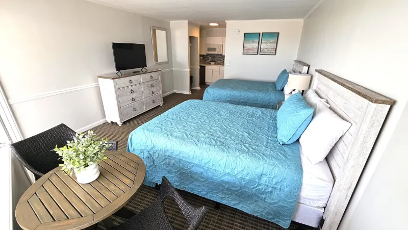 Jade beds and bistro table