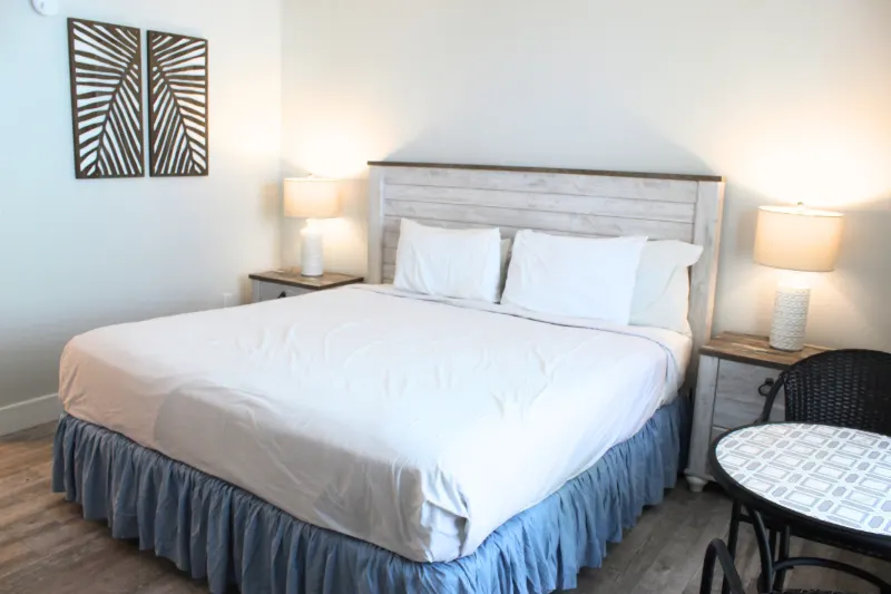 Kokomo king bed